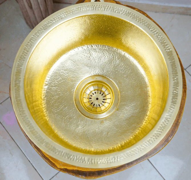 Handcrafted Luxury: Custom 12'' Brass Bar Sink – Timeless Elegance for Your Space / round