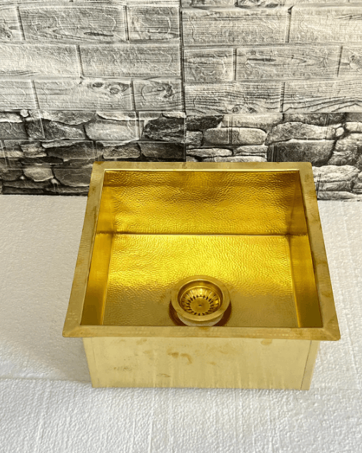 Brass sink Hammered – Versatile for Kitchen, Bar, and Outdoor Spaces / square
