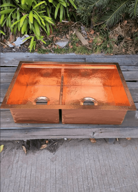 Handcrafted Hammered Copper Double Kitchen Sink – Farmhouse Style with Customizable Dimensions / double red